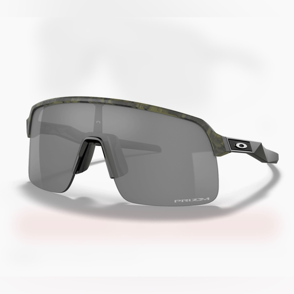 Oakley Custom Sutro Lite